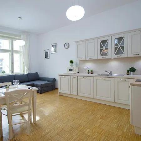 Apartament Modern Charvatova