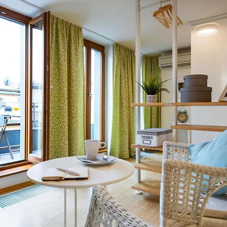 Modern Charvatova Apartament Praga