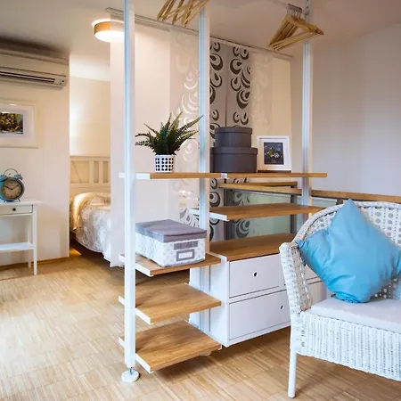 Apartament Modern Charvatova