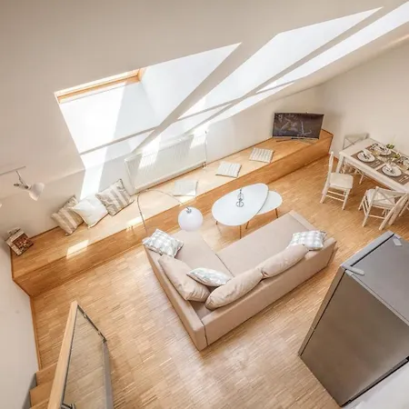 Apartment Modern Charvatova *