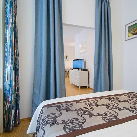 Lägenhet Modern Charvatova